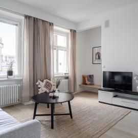 1BR Penthouse with Sauna & Rooftop Terrace