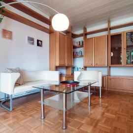 Francobollo Studio by Quokka 360 - Bright Studio with Balcony near Lugano Train Station、Massagnoのホテル