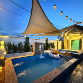 Luxury Homestay Jakuzi Private Pool 3 rooms full Aircond Jerantut