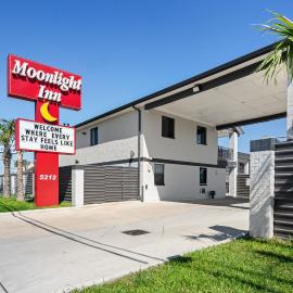 Moonlight Inn - Houston I-45 & Airline
