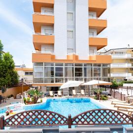 HOTEL BALTIC