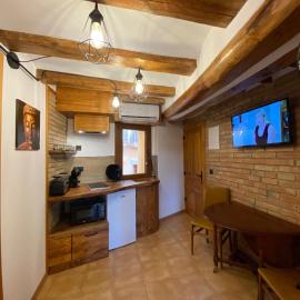Apartaments Turístics LA FONTETA, hotell sihtkohas Cardona