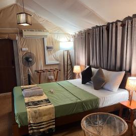 AT ONE - with Nature Glamping, Rekawa, hotell Tangalles