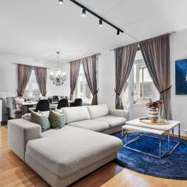 BraMy Apartments The Bucks Villa, hotel i Tromsø