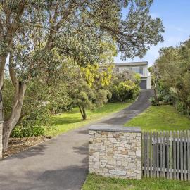 Banksia Beach Retreat
