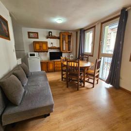 Apartamentos 3000 Formigal, hotel a Formigal