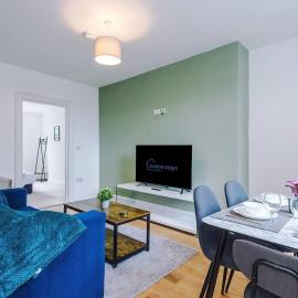 Sleeps 6, Stylish Apartment, Perfect For Groups, Long Term Disc