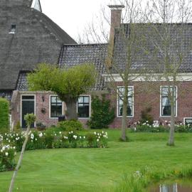 Landgoedlogies Pábema, Hotel in Zuidhorn