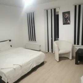 Готель Ланцелот, Hotel Lancelot, готель Ланселот, hotel em Novoyavorivsk