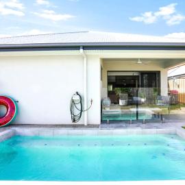 Skippers Rest -Modern Comfort, and Beach Proximity
