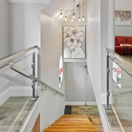 ENTIRE BACHELOR UNIT EN-SUITE ACROSS FROM GOOGLE - br4, מלון בקיטצ'נר