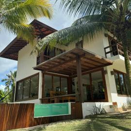 Kíria's Village Beach House