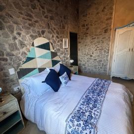 Suite Leonardo: Acogedor Espacio en ValQuirico, hotel in Santeagueda