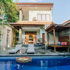 Sebujan Grand Aurora, hotel u gradu Ubud