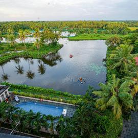 Kumarakom Park Resort, hotel i Kumarakom