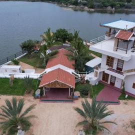 Habba Dates Village Near Chikkaballapur, מלון בBāgepalli