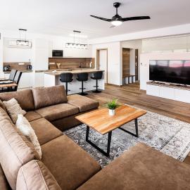 City Center Gallery Apartment