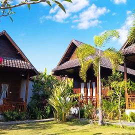 Kurnia Guest House & Spa、ペニダ島のホテル