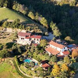 Agriturismo Sondrea, хотел в Sinio