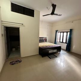 Thakur homestay, hótel í Hamīrpur