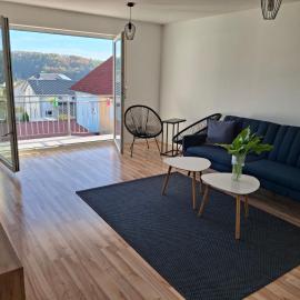 Schöne Wohnung mit Balkon, hotell i Stockach
