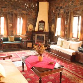 Gaea Mont Chalet, hotel a Palaios Agios Athanasios