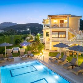 Villa Alonia, hotelli kohteessa Skála Kefalonias