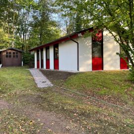 bungalow104 keybox starlink wifi tv heater airco woods pittoresque town lidl restaurant P only private cars, hotelli kohteessa Uelsen