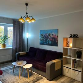 Spacious & cozy apartment, free parking, contact-free entrance, hotel en Tartu