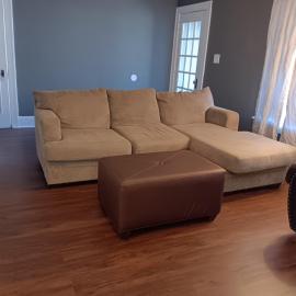 Experience a home near Cleveland Clinic & parks, hotel in Cleveland