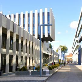 Residencia Universitaria Resa Roberto de Nobili, hotel em Sant Cugat del Vallès