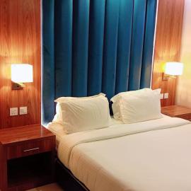 اونيسن الشرق للشقق المخدومة Onsen Serviced apartments – hotel w Medynie