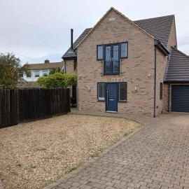 Woodlands Peaceful Bedrooms, hotel in Hemingford Grey