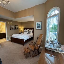 Willow Pond Satellite B&B, hotel sa Port Perry