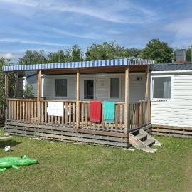 바르돌리노에 위치한 호텔 Albatross Mobile Homes on Camping Cisano & San Vito S. p. A.