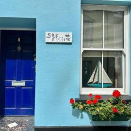 Ship Cottage Tenby Beach 50m, hotel i Pembrokeshire