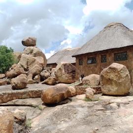 Matopo Ingwe Lodge, hotell i Matopos