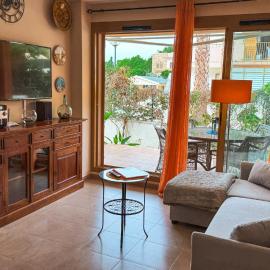 Luxury boutique 1bd apartment w garden - Pet friendly!