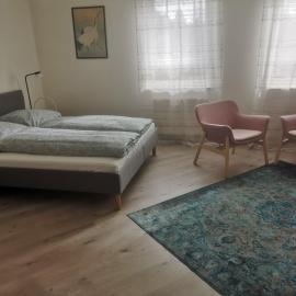 1,5 Zi Wohnung 43 qm im Zentrum von Plochingen, frisch renoviert und voll ausgestattet, hotel di Plochingen