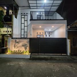 Rumahku Homestay, hotel in Makassar