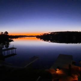 Falcon's Nest, Lakefront at Byram Cove, Hopatcong, hotel em Andover