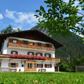 Haus Bergesblick, hotel in Leutasch