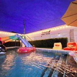 Mana Pool Villa