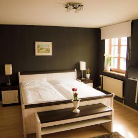 Gasthof Rabenwirt, hotel din Pullach im Isartal