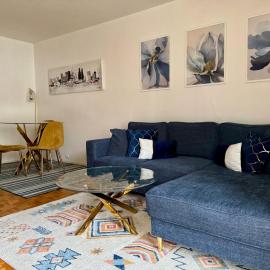 Chambre Double - Parking privé - 5 min Paris Parc Expo Versailles, hotel in Vanves