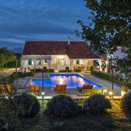 Villa Mirkov San