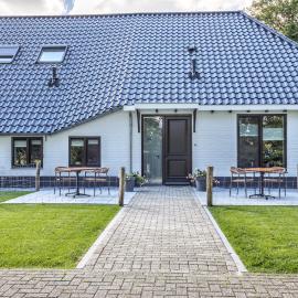 B&B Doraki, hotel u gradu Oldebroek