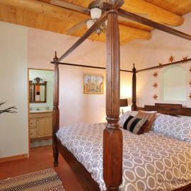 Casita Bee, private Retreat in Santa Fe โรงแรมในซานตาเฟ