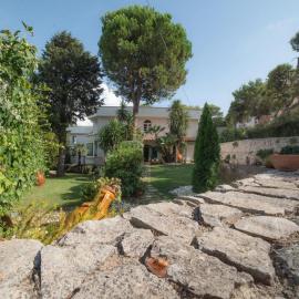 The flats in villa, hotel a Mottola