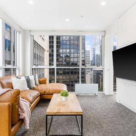Sleeps 12 in Melbourne CBD - Reunion-Ready Apt
